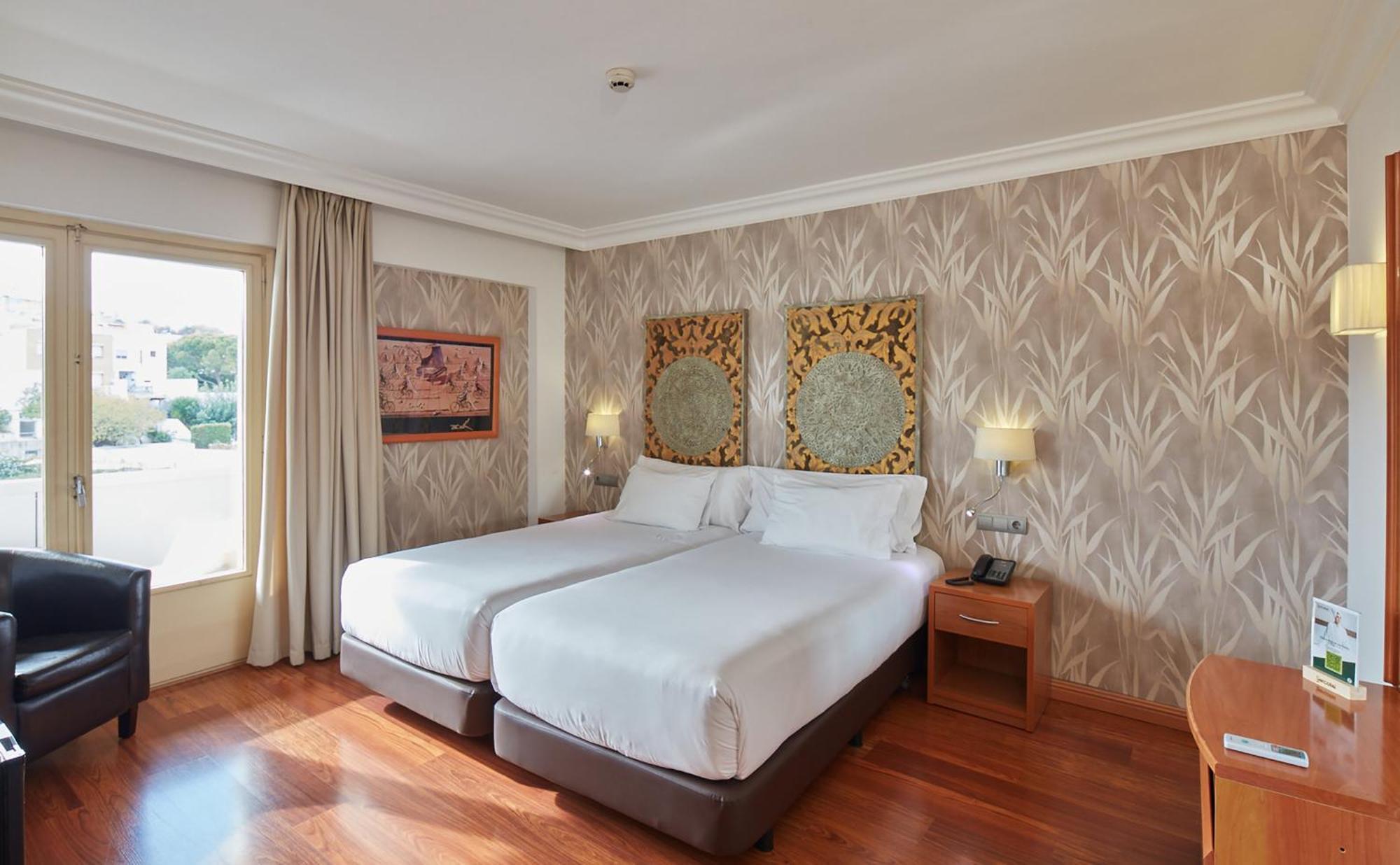 Sercotel Hotel President Figueres  Ngoại thất bức ảnh