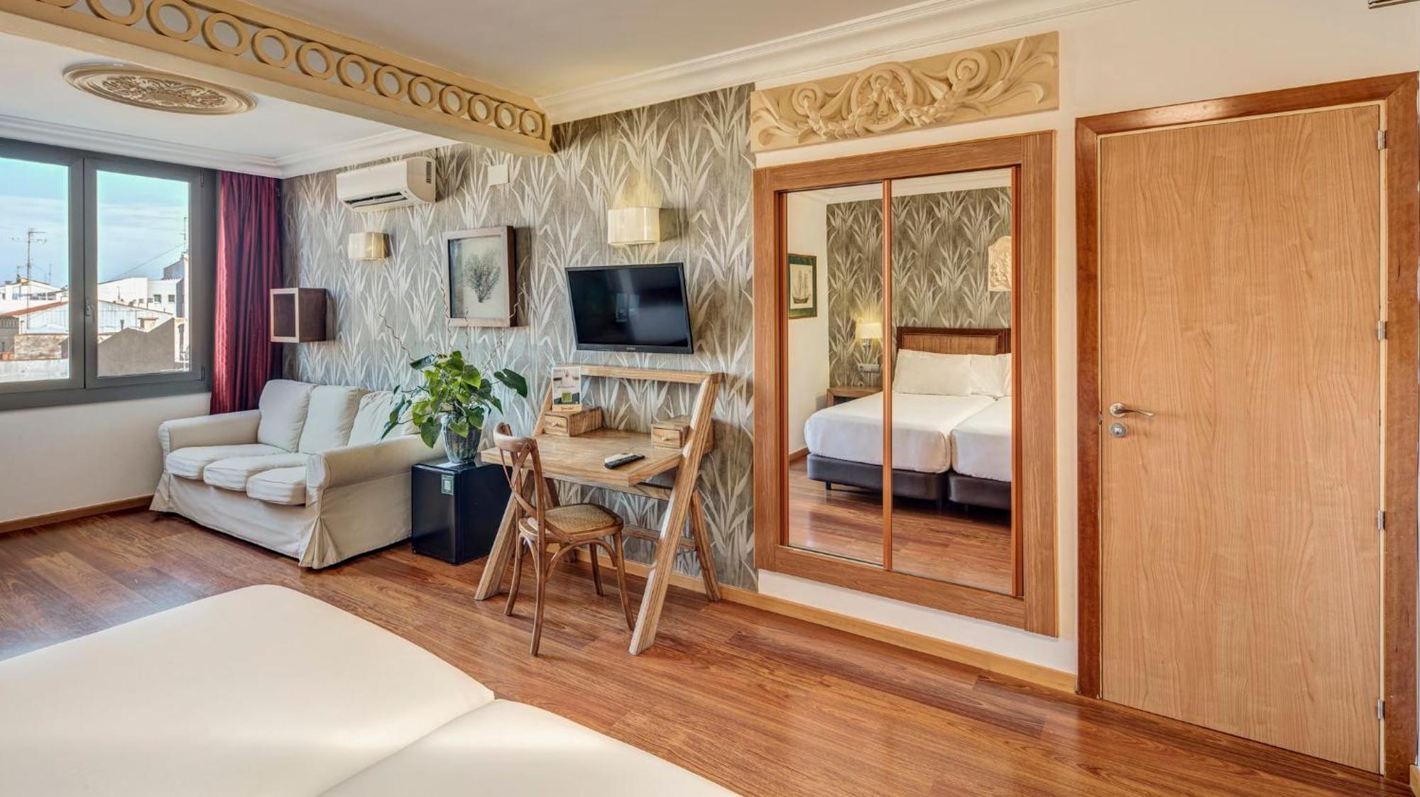 Sercotel Hotel President Figueres  Ngoại thất bức ảnh