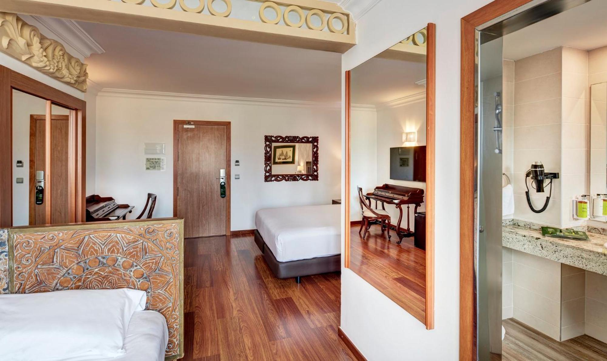 Sercotel Hotel President Figueres  Ngoại thất bức ảnh