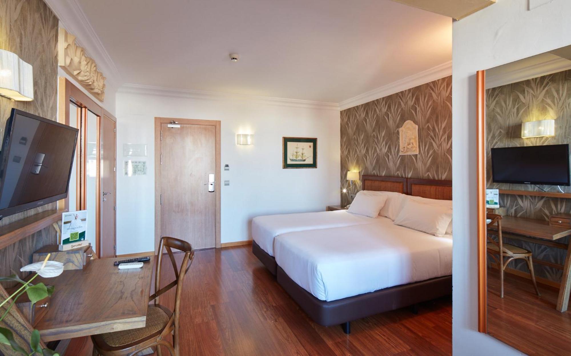 Sercotel Hotel President Figueres  Ngoại thất bức ảnh