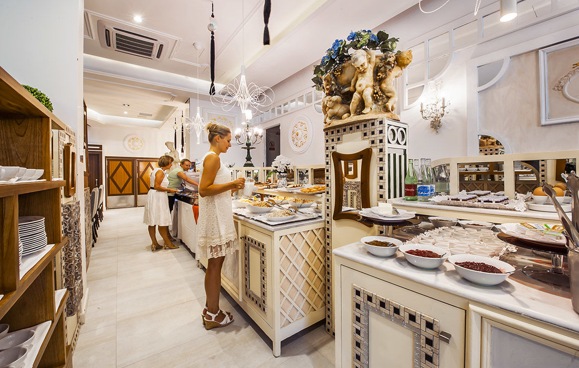 Sercotel Hotel President Figueres  Ngoại thất bức ảnh