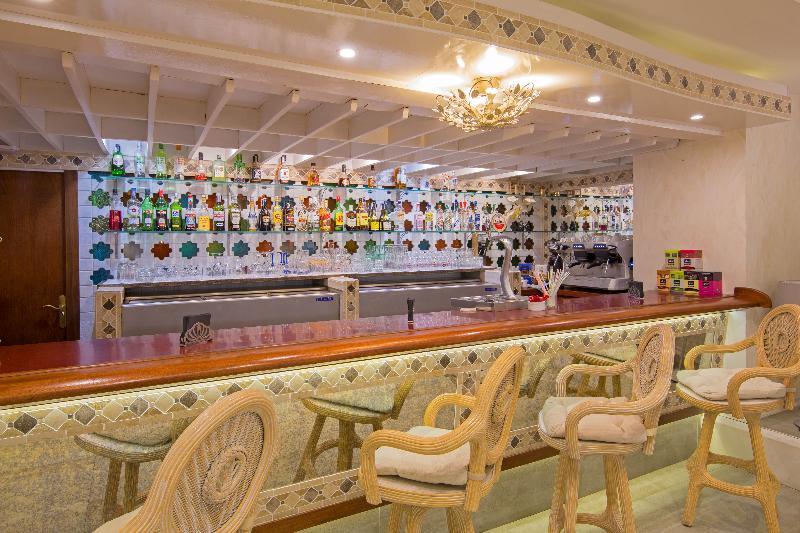 Sercotel Hotel President Figueres  Ngoại thất bức ảnh